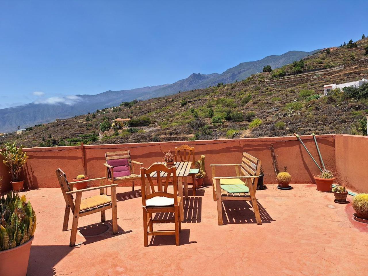 Casa Colores Tenerife Guesthouse Candelaria Extérieur photo